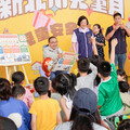 新北兒童安全嘉年華 於市民廣場熱鬧登場 侯友宜：愛小孩 每一雙手咱攏不甘放