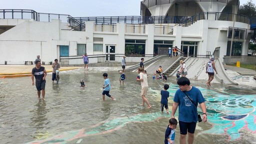 迎接夏日消暑潮！竹市南寮親子沙灘開放 免費入場High翻整個夏天