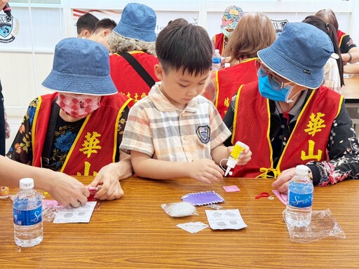 青銀共融慶端午、老少共情包粽趣 華山長者牽手萌娃同樂歡慶佳節
