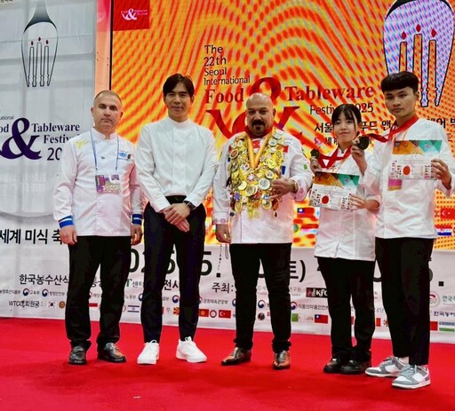 南臺科大餐旅系榮獲韓國世界美食奧林匹克大賽3金1銀