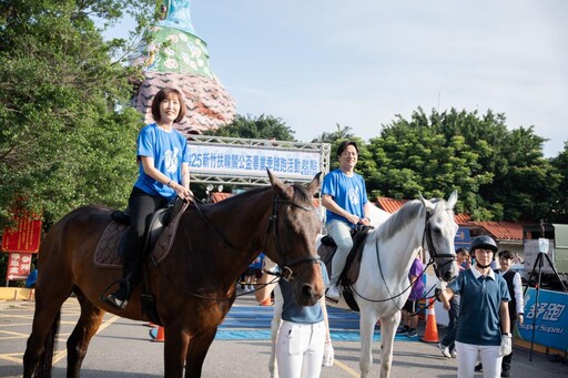 結合運動、信仰與科技 竹市普天宮關公盃路跑暨聖像無人機清洗圓滿完成