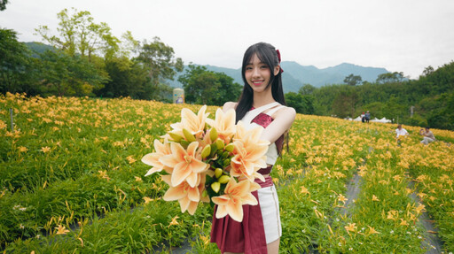 「花現台七」繡球金針花盛開 「桃園好農」代言人嘎琳力推農遊趣!