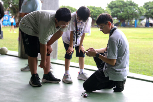 南臺科大從校園至社區 展現USR藏碳蘊漁團隊推廣能源教育