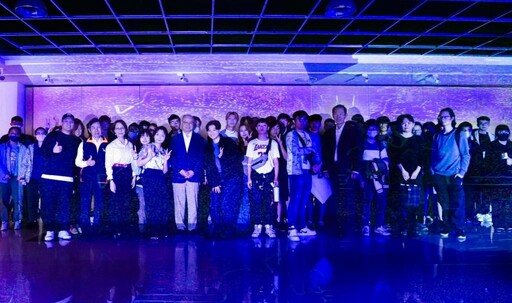 龍華科大邀韓藝術家策展 流光未來互動藝術定義人與數位連結