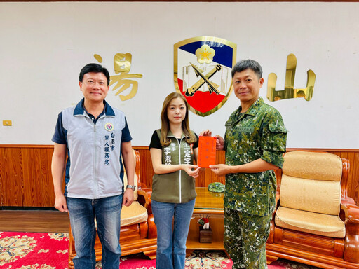 南市軍人服務站王健源顧問端節敬軍 慰問國軍官兵