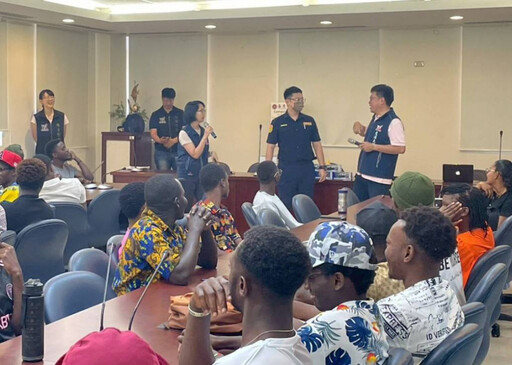 臺南市警察局宣導無國界 長榮大學外籍生人身安全知能再升級