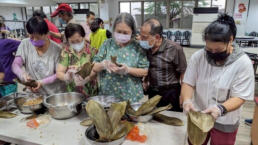 白河榮家住民家屬親子包粽樂 聯誼茶會同慶端節