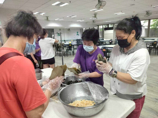 白河榮家住民家屬親子包粽樂 聯誼茶會同慶端節
