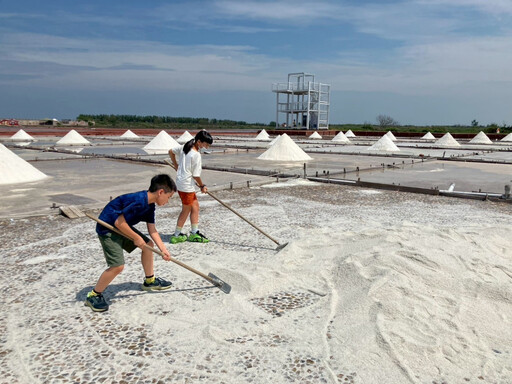探索濕地自然生態場域 鹽田騎跡環教生動