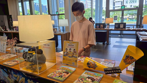 南市圖攜手中信「點」燃棒球魂，邀你登上觀眾席