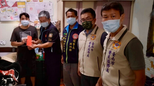 臺南榮服處鏈結仁美文教基金會傳愛 端節送暖情意濃