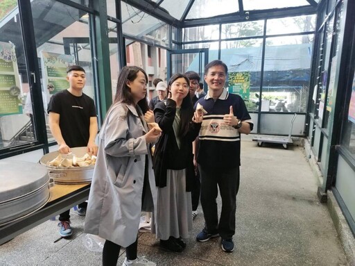 傳遞端午祝福與國際友誼 玄大多國學子齊聚品粽感受台灣家鄉情