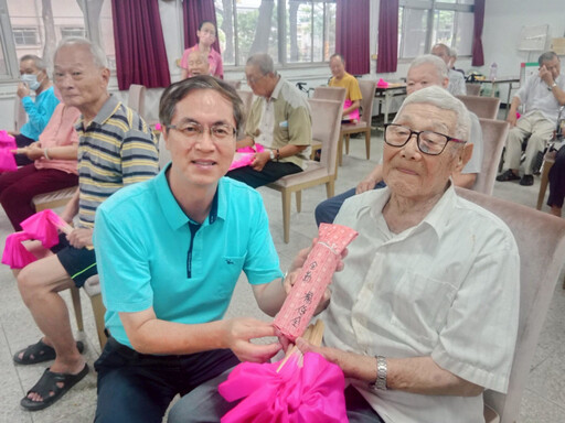 屏東榮家住民長輩動起來!展現健康樂齡新生命力