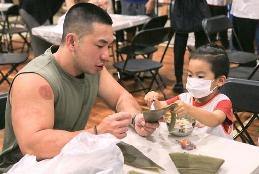 南臺科大USR扎根幼苗 與海龍故事館合作帶領協進幼園童認識端節