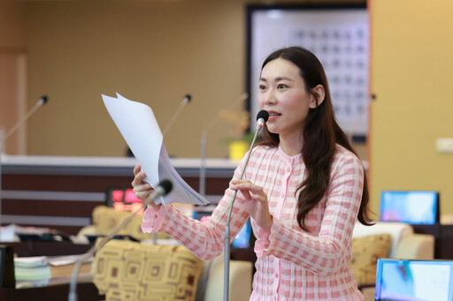 台南市議員曾之婕市政總質詢東區重大建設只聞樓梯響 要求市長任期內不能擱置