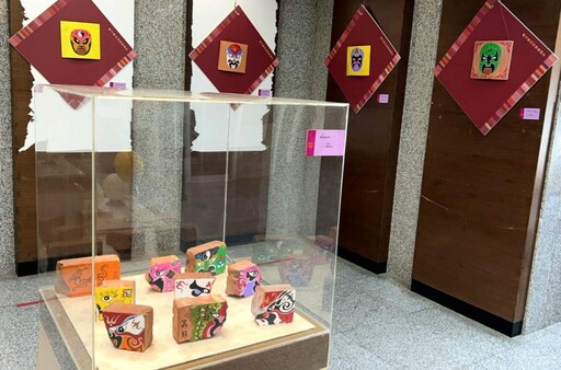 盧文雄民俗藝術創作個展 見證金門素人藝術家島嶼生命力
