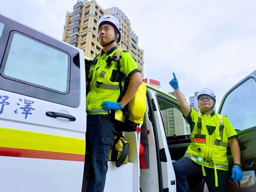 分秒必爭、即刻救援 竹市消防局專業救護迅速應變成功搶救倒地民眾