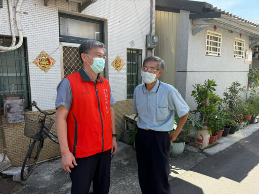 屏東榮服處首長至屏市區探視榮民眷 關懷協助日常生活服務需求