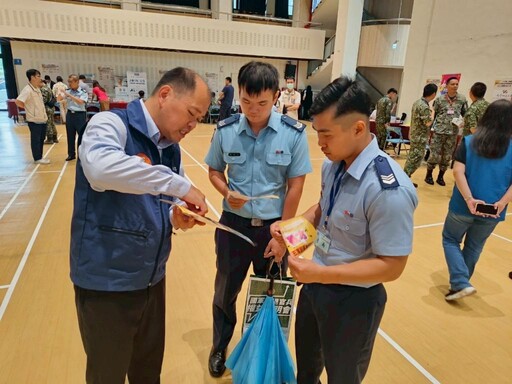 臺南榮服處結合勞動部南分署辦屆退官兵說明 提供多元就業機會