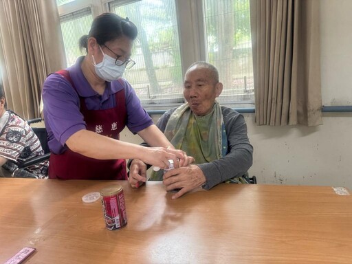 白河榮家運用輔導會加菜金 溫馨關懷住民多樣化健康餐食