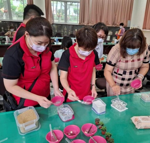 白河榮家辦護師公會研習 植栽紓壓提升日常生活
