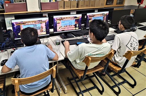 新北FUN暑假任務啟動 親師生共學打造快樂安心的數位暑假！