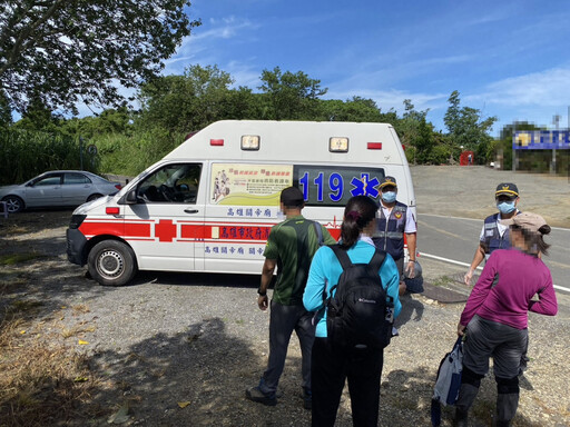 三登山客遭蜂群攻擊 湖內警緊急協處送醫幸無大礙