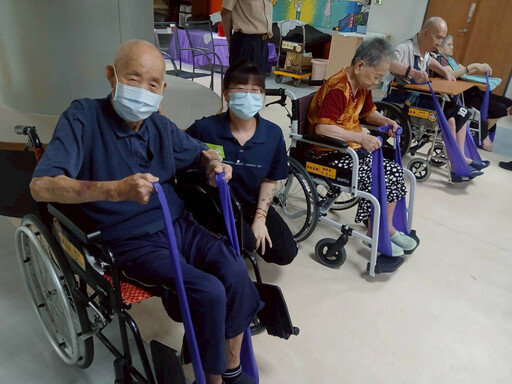 佳里榮家替代役男引樂齡運動風潮 帶領長者活力動起來