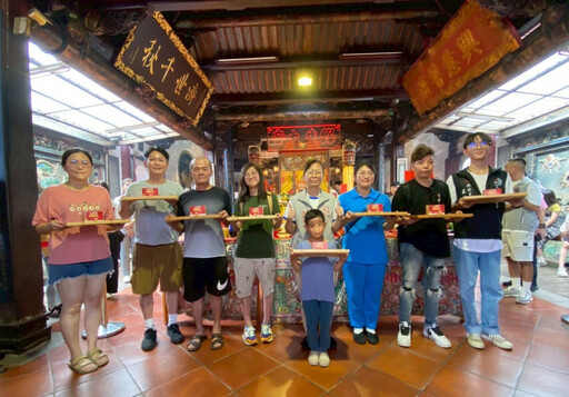 祀典興濟宮乞虎活動圓滿達陣!小一童7連杯奪冠獲虎爺緣分王