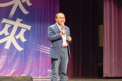 新北婦女大學成果展登場 侯友宜讚：沒有畢業的學習力量