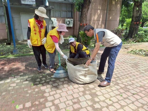 丹娜絲風災過後！臺南榮服處攜手榮欣志工替代役助榮家恢復家園