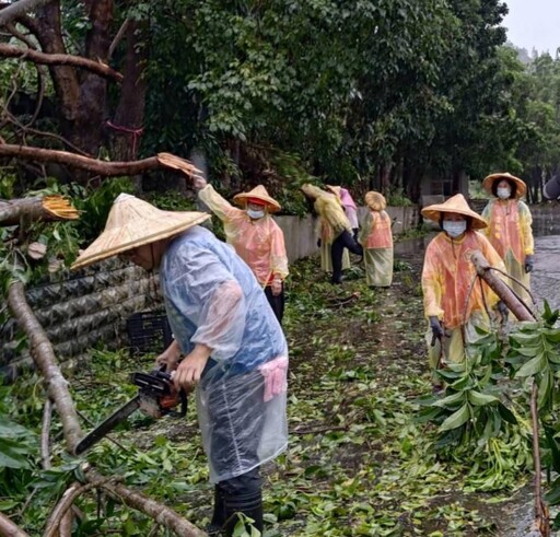 白河榮家風災豪雨侵襲 雲林榮服處支援災後環清展愛心行動力