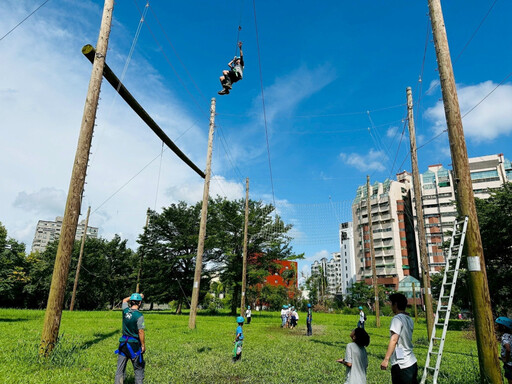 臺南市社會局與慈揚基金會合辦夏令營 豐富身心障礙學童暑期生活