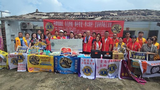 300E1區獅子有愛 齊力同心賑災 送物資便當關懷災區民眾