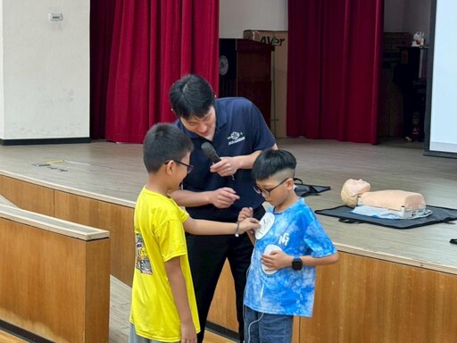 新北120名國小生化身「急救小尖兵」暑期學CPR培養救命力