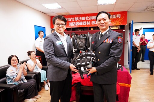 扶輪點亮生命、竹夢守護平安 回饋社會守護消防英雄讓愛與安全不缺席