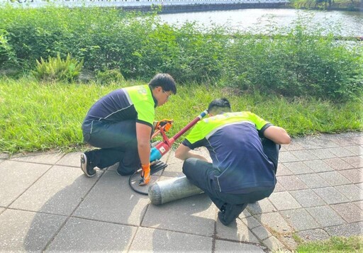 強化水域救援與安全宣導 竹市消防局前進靜心湖舉辦綜合性防溺演練