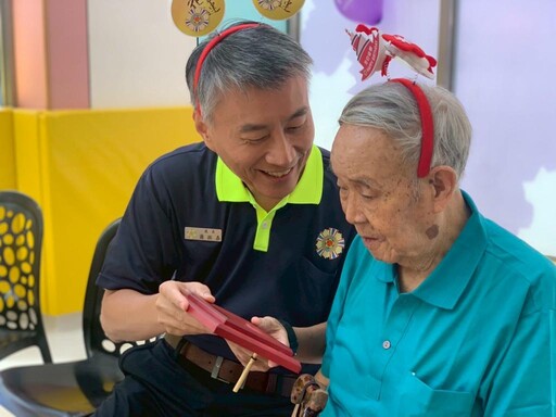 3位百歲榮民紀壽 花蓮榮服處於麥當勞同歡慶生