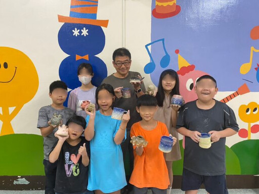 激發孩子創造力 世展會新竹中心暑期課程親子共學陶藝捏陶塑型趣