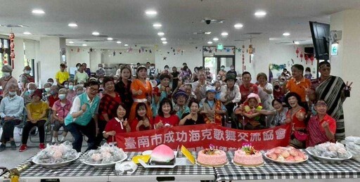 百歲榮民熊摯爺爺紀壽 臺南榮家音樂歡欣慶生