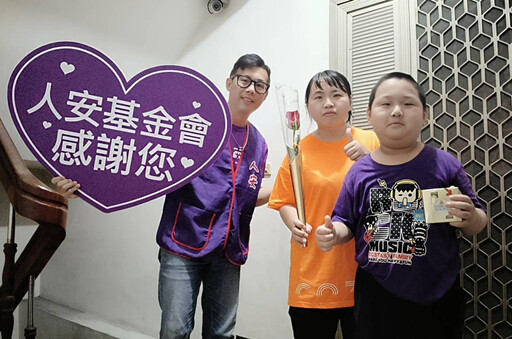 七夕不只有愛情!人安站「唯一玫瑰」讓單親媽媽遇見最真摯的「情人」
