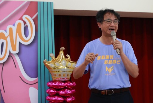 新樓盃東區銀髮歌唱擂台show熱鬧登場 銀髮長者齊聚展活力