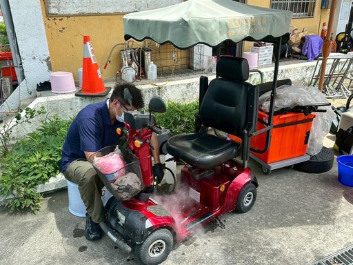 臺南推動災後暖心行動 輔具重生社區陪伴雙軌並行