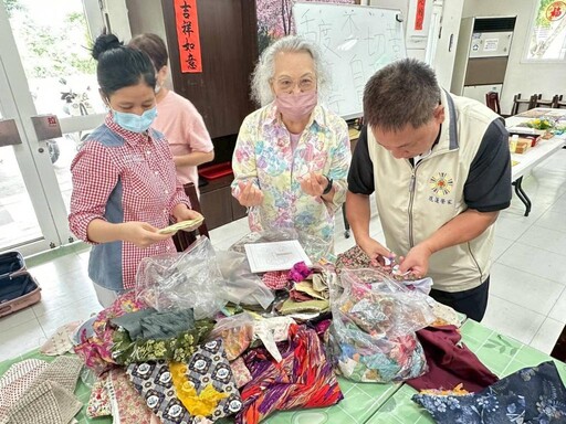 花蓮榮家住民化身藝術家 與廖芳英老師共繪心經唐卡