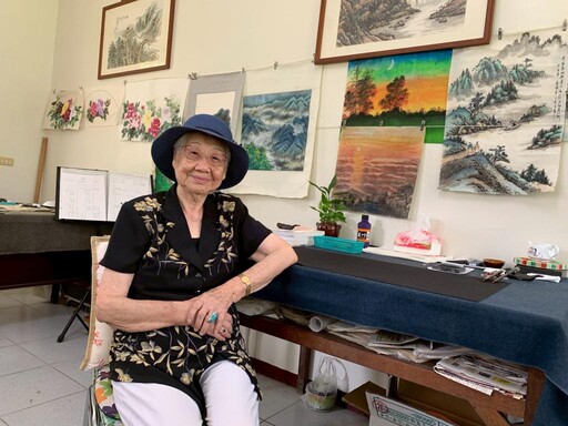 榮耀九三 白河榮家資深榮民高瑞芳受頒抗戰紀念章