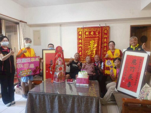 百歲榮民龐陳雲老夫人紀壽 宜蘭榮服處隆重慶賀