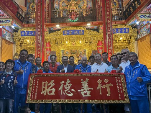 恭祝瑤池金母聖誕千秋 侯友宜赴新莊參拜 祈求百姓安居樂業