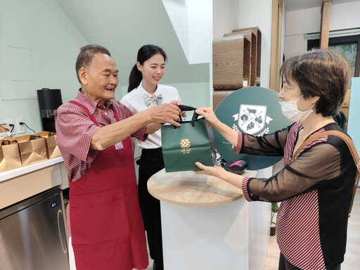 台南永康 2 天使站推「銀髮甜點店長」公益活動 喚起偏鄉老人關注