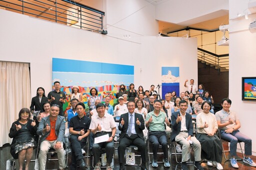 以風景為背景、以觀看為舞台 「燦爛的戲劇性」盧俊翰創作個展登場