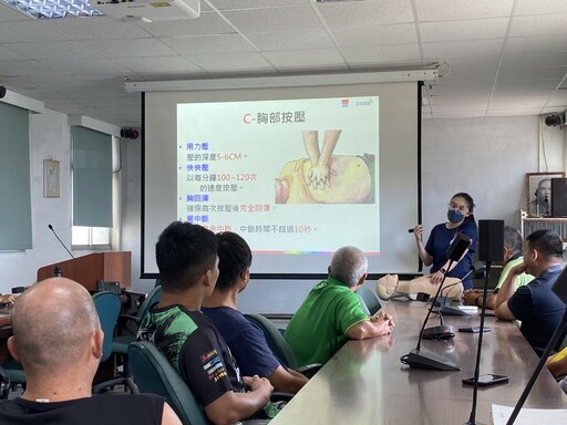 金門養護所辦AED教育訓練 提升專業效能